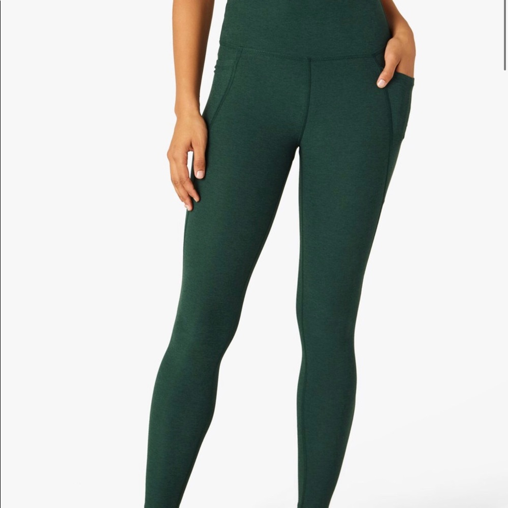 New Beyond Yoga S Spacedye Out Of Pocket High Waisted Midi Legging $99 H… - Picture 7 of 9